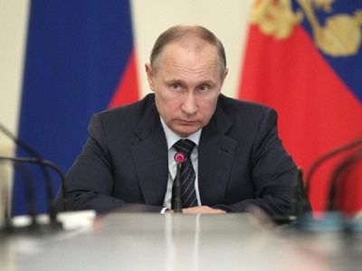 Путин пообещал льготные кредиты на строительство жилья